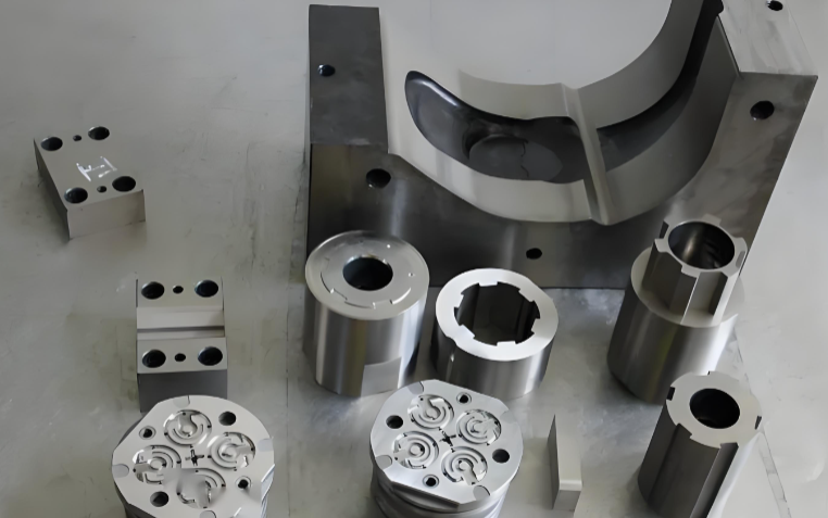 Infographic showing the advantages of precision wire electrical discharge machining (Wire EDM)