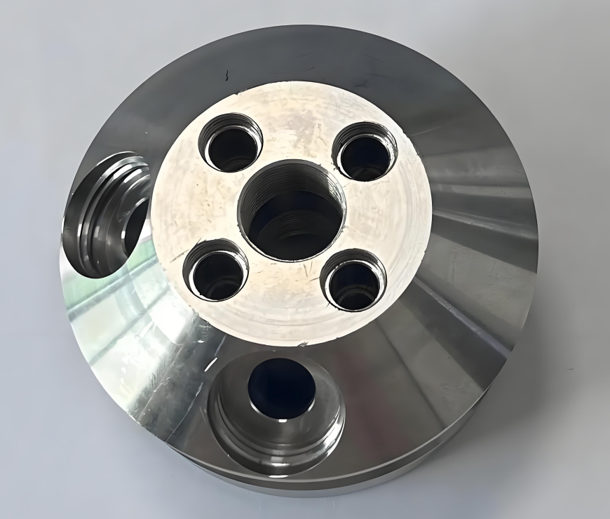 Custom precision-machined steel components for industrial applications, featuring high strength, durability, and wear resistance.